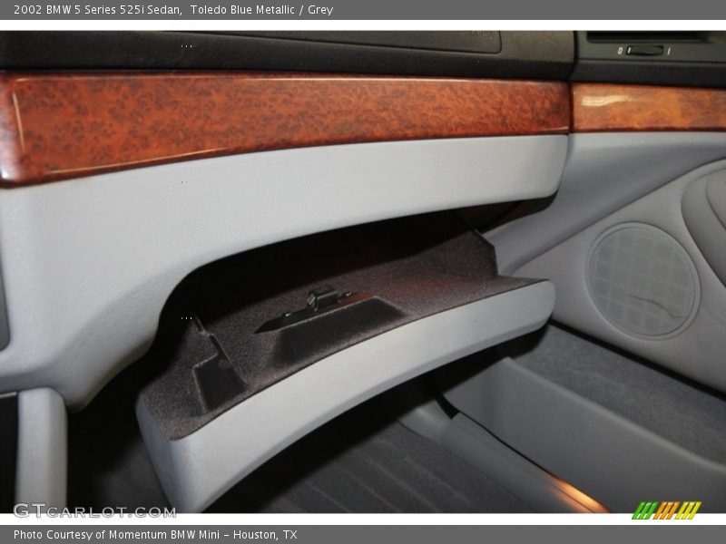 Toledo Blue Metallic / Grey 2002 BMW 5 Series 525i Sedan
