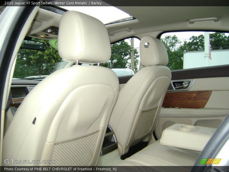 Winter Gold Metallic / Barley 2010 Jaguar XF Sport Sedan