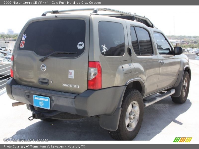 Gold Rush Metallic / Gray Celadon 2002 Nissan Xterra XE V6 4x4