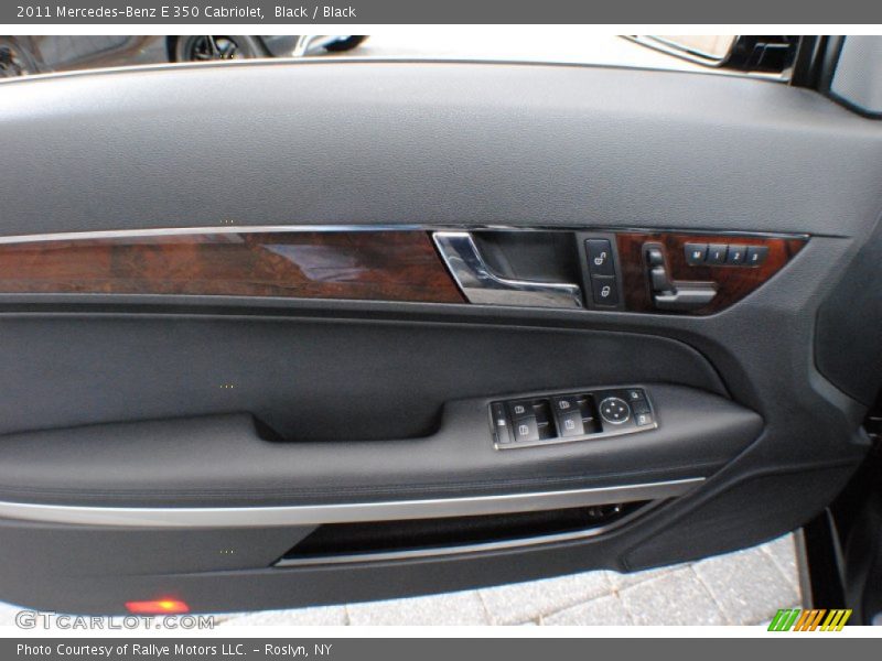 Door Panel of 2011 E 350 Cabriolet