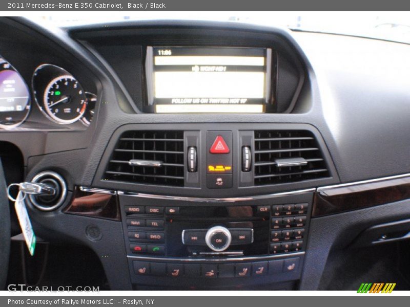 Controls of 2011 E 350 Cabriolet