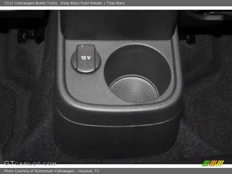 Deep Black Pearl Metallic / Titan Black 2013 Volkswagen Beetle Turbo