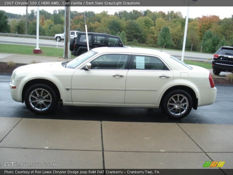 Cool Vanilla / Dark Slate Gray/Light Graystone 2007 Chrysler 300 C HEMI AWD