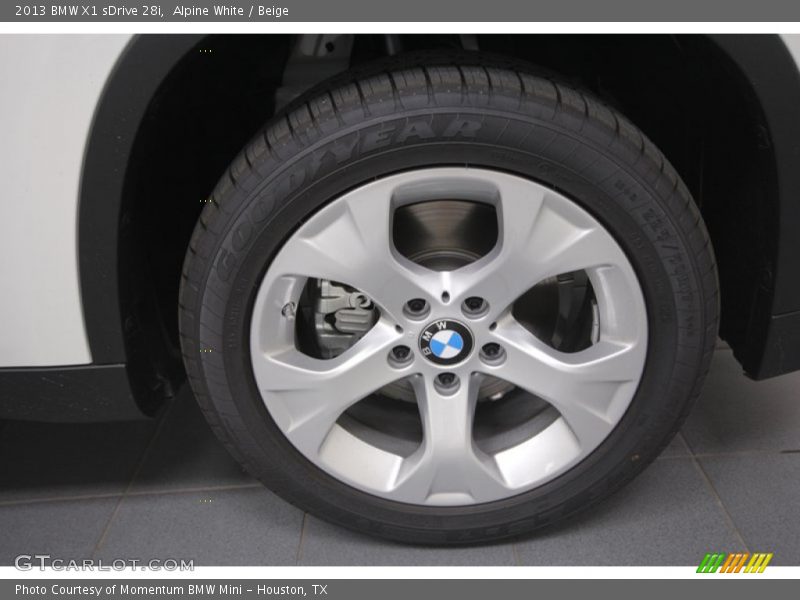 Alpine White / Beige 2013 BMW X1 sDrive 28i