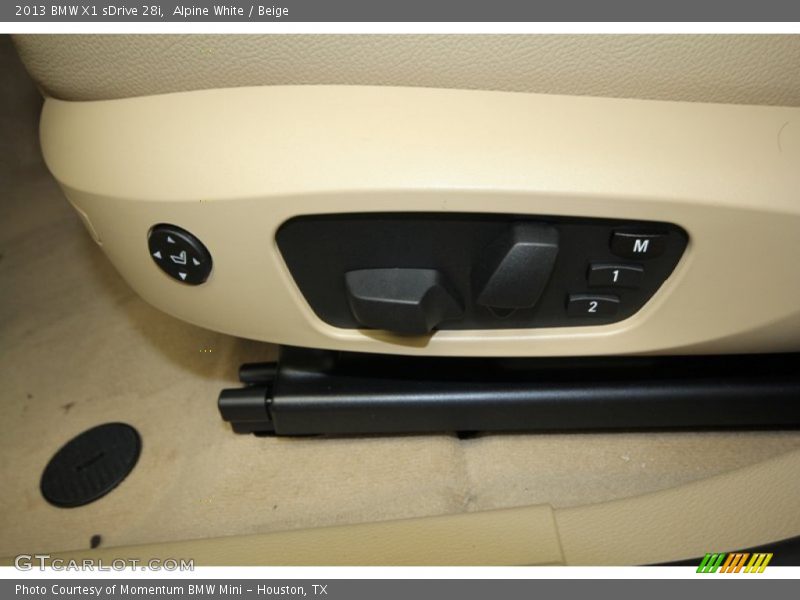 Alpine White / Beige 2013 BMW X1 sDrive 28i