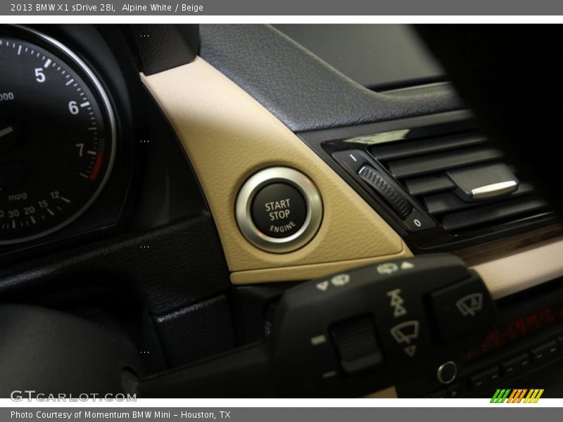 Alpine White / Beige 2013 BMW X1 sDrive 28i