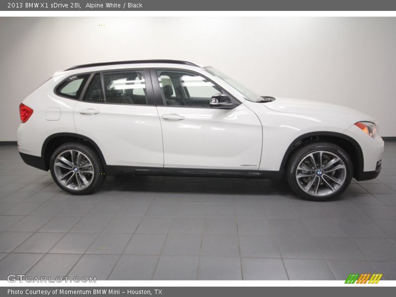 Alpine White / Black 2013 BMW X1 sDrive 28i