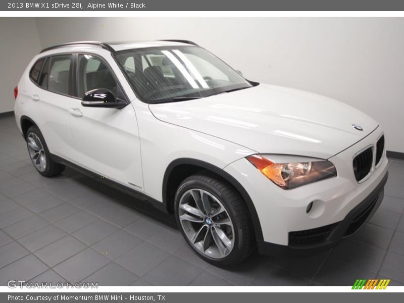 Alpine White / Black 2013 BMW X1 sDrive 28i