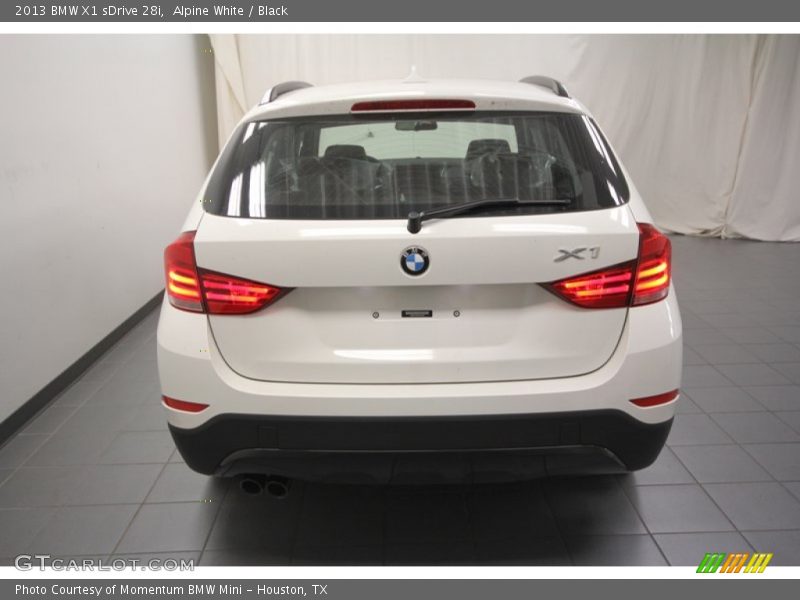 Alpine White / Black 2013 BMW X1 sDrive 28i