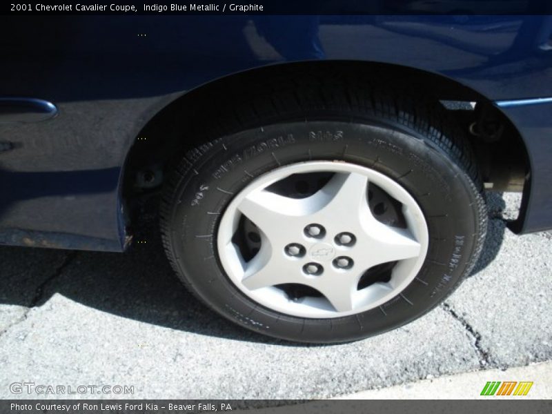 Indigo Blue Metallic / Graphite 2001 Chevrolet Cavalier Coupe