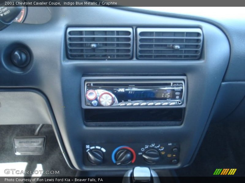 Indigo Blue Metallic / Graphite 2001 Chevrolet Cavalier Coupe