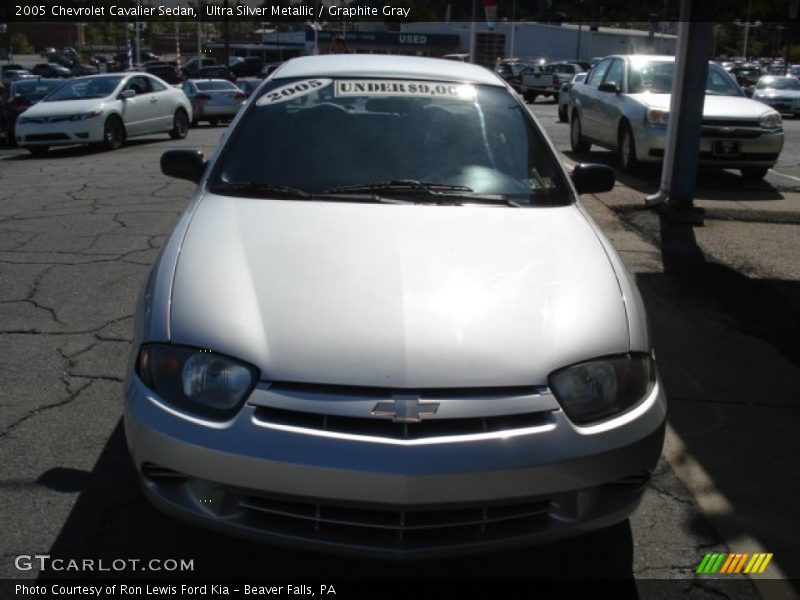 Ultra Silver Metallic / Graphite Gray 2005 Chevrolet Cavalier Sedan