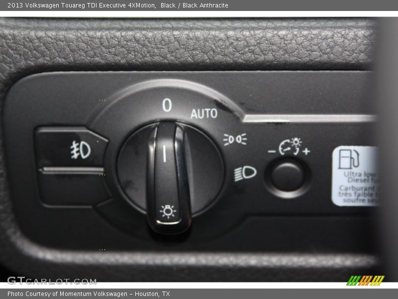 Black / Black Anthracite 2013 Volkswagen Touareg TDI Executive 4XMotion