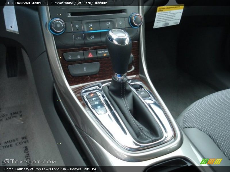 Summit White / Jet Black/Titanium 2013 Chevrolet Malibu LT