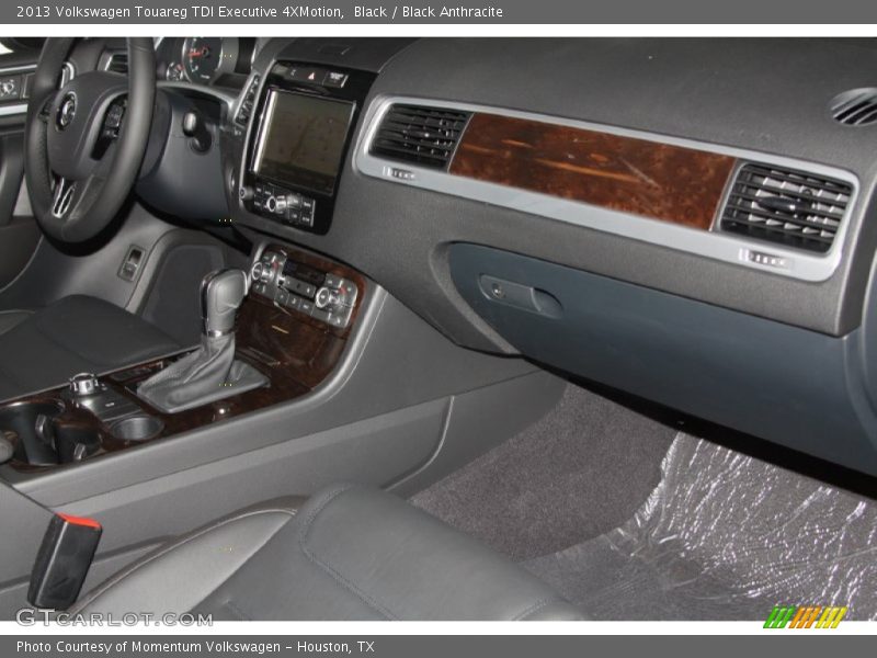 Black / Black Anthracite 2013 Volkswagen Touareg TDI Executive 4XMotion