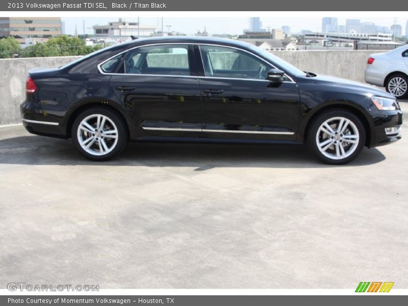 Black / Titan Black 2013 Volkswagen Passat TDI SEL