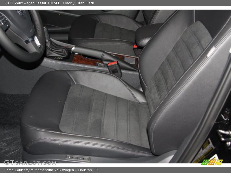 Black / Titan Black 2013 Volkswagen Passat TDI SEL