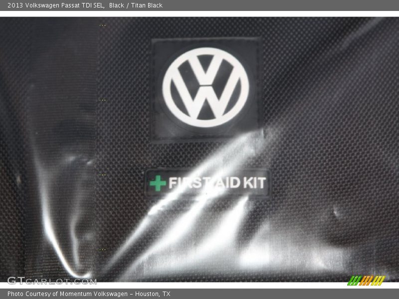 Black / Titan Black 2013 Volkswagen Passat TDI SEL