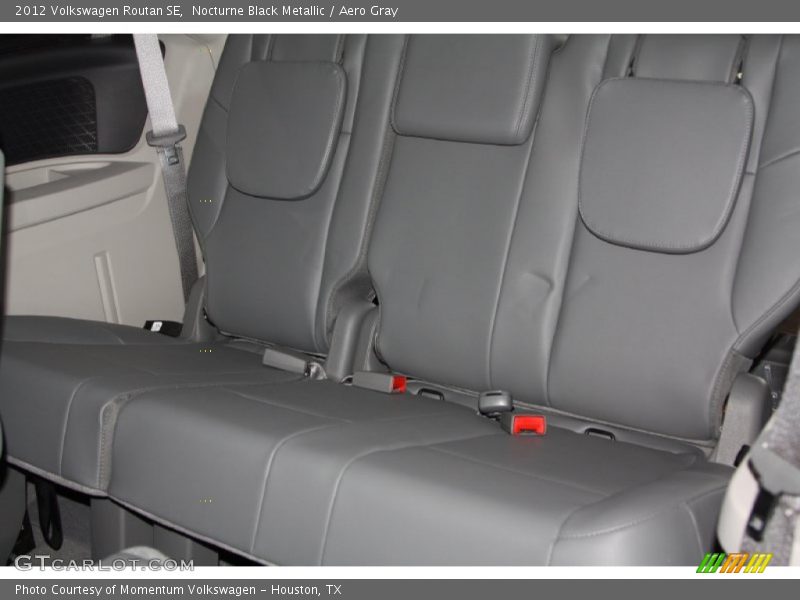 Nocturne Black Metallic / Aero Gray 2012 Volkswagen Routan SE