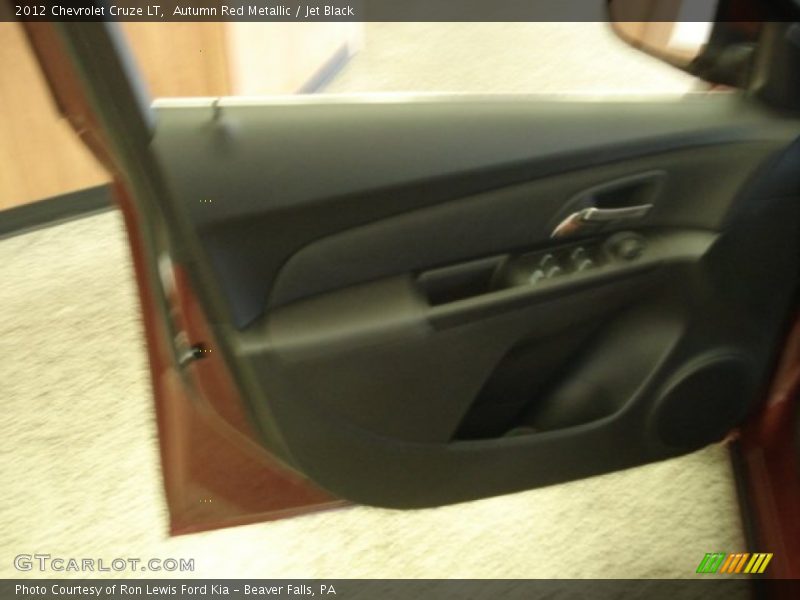Autumn Red Metallic / Jet Black 2012 Chevrolet Cruze LT