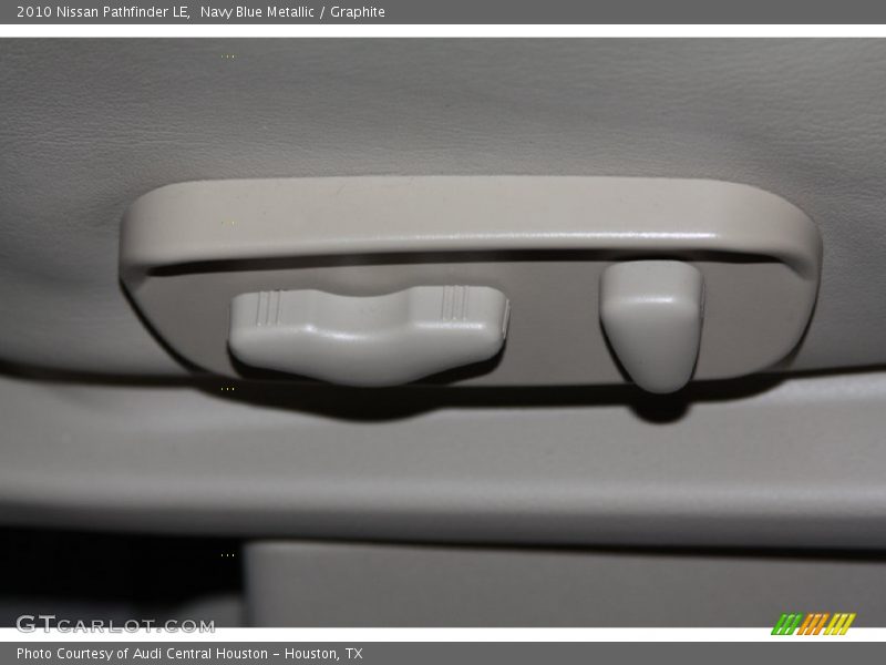 Navy Blue Metallic / Graphite 2010 Nissan Pathfinder LE