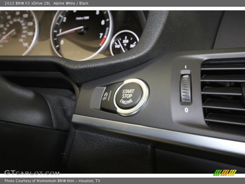 Alpine White / Black 2013 BMW X3 xDrive 28i