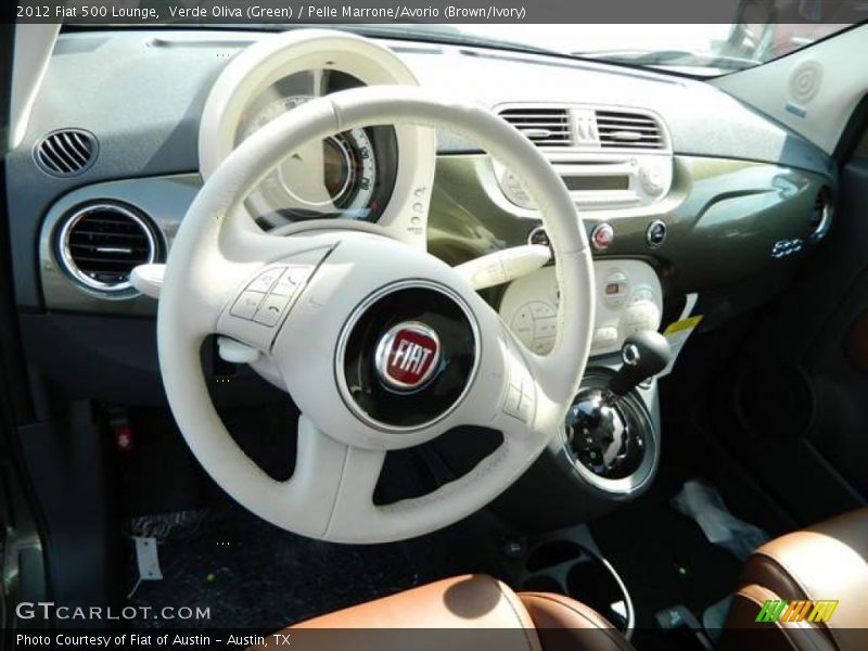Verde Oliva (Green) / Pelle Marrone/Avorio (Brown/Ivory) 2012 Fiat 500 Lounge