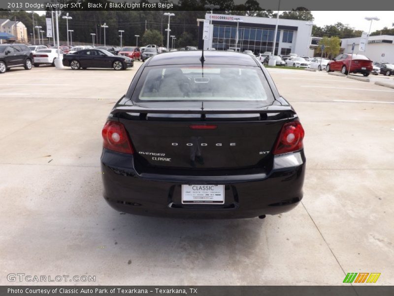 Black / Black/Light Frost Beige 2013 Dodge Avenger SXT