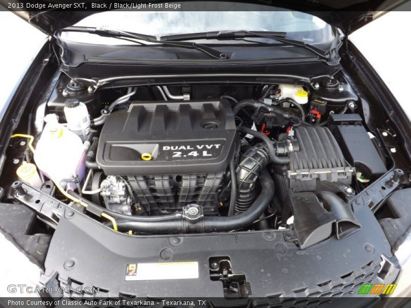 Black / Black/Light Frost Beige 2013 Dodge Avenger SXT