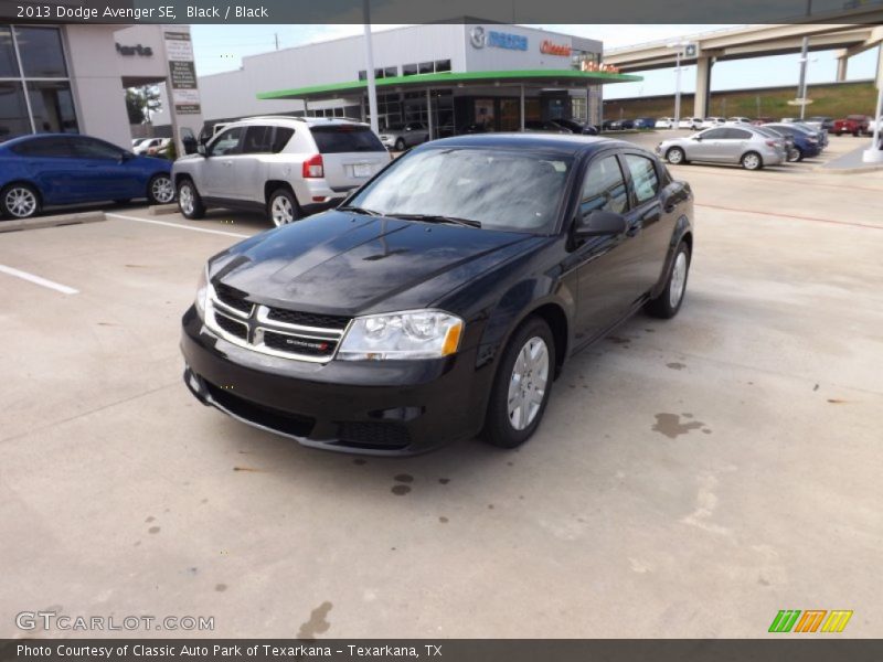 Black / Black 2013 Dodge Avenger SE