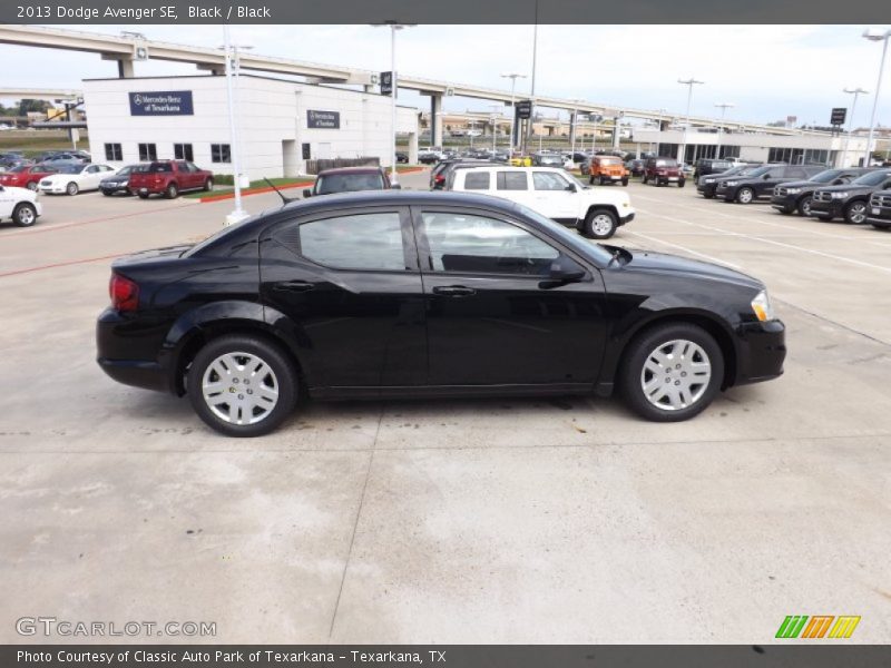  2013 Avenger SE Black