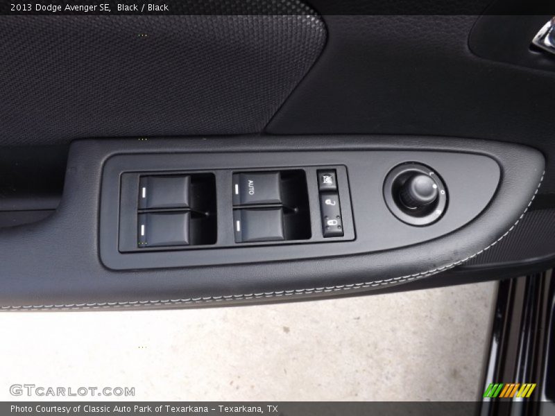 Black / Black 2013 Dodge Avenger SE