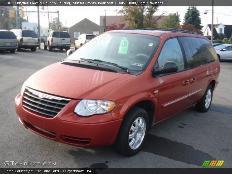 Sunset Bronze Pearlcoat / Dark Khaki/Light Graystone 2006 Chrysler Town & Country Touring