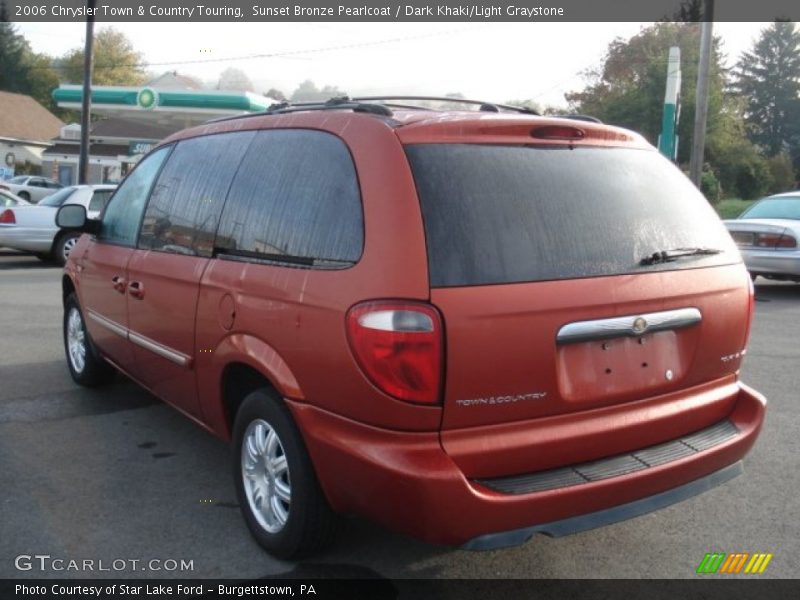 Sunset Bronze Pearlcoat / Dark Khaki/Light Graystone 2006 Chrysler Town & Country Touring
