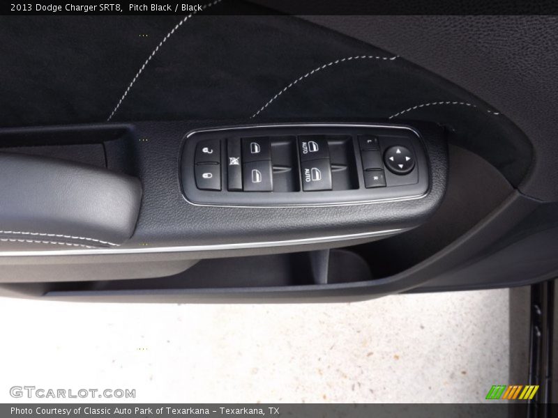 Pitch Black / Black 2013 Dodge Charger SRT8