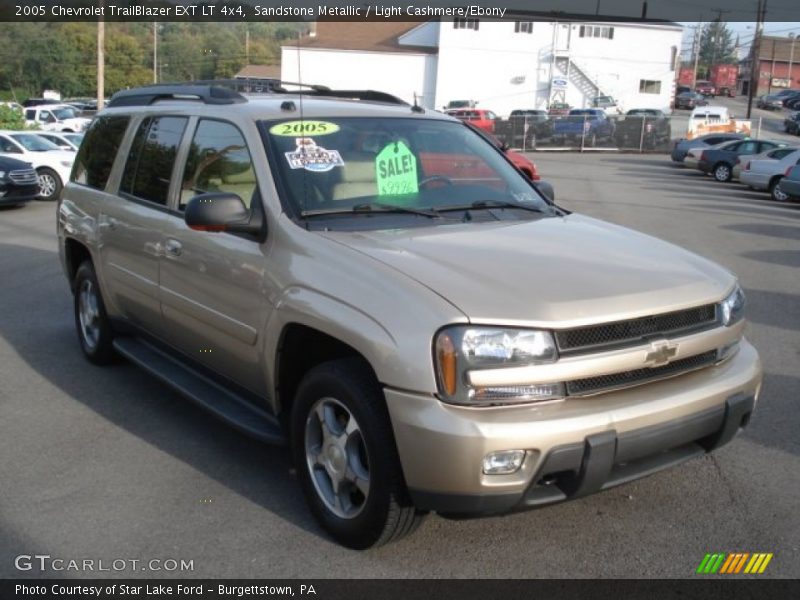 Sandstone Metallic / Light Cashmere/Ebony 2005 Chevrolet TrailBlazer EXT LT 4x4