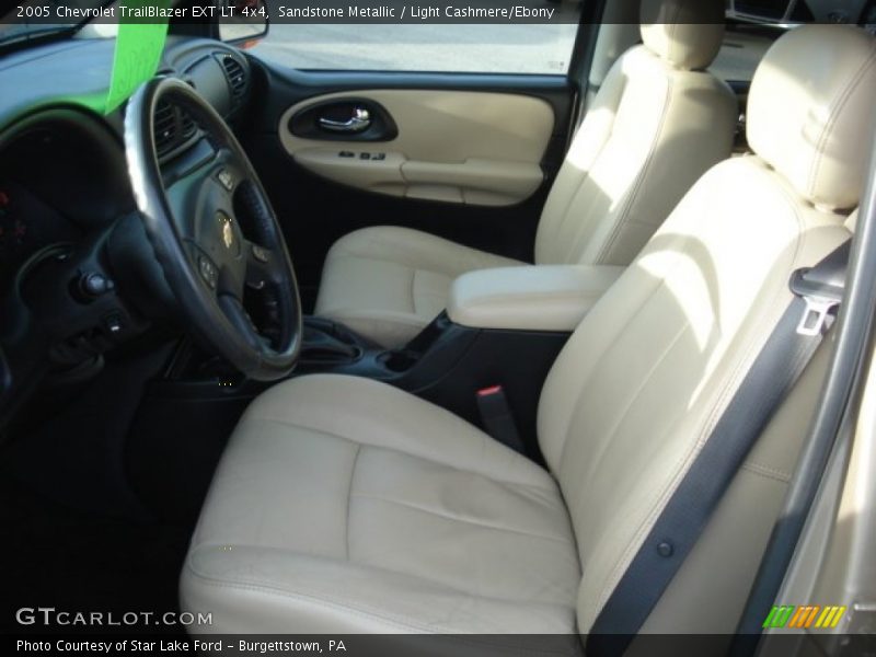 Sandstone Metallic / Light Cashmere/Ebony 2005 Chevrolet TrailBlazer EXT LT 4x4