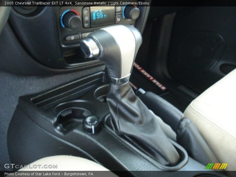Sandstone Metallic / Light Cashmere/Ebony 2005 Chevrolet TrailBlazer EXT LT 4x4
