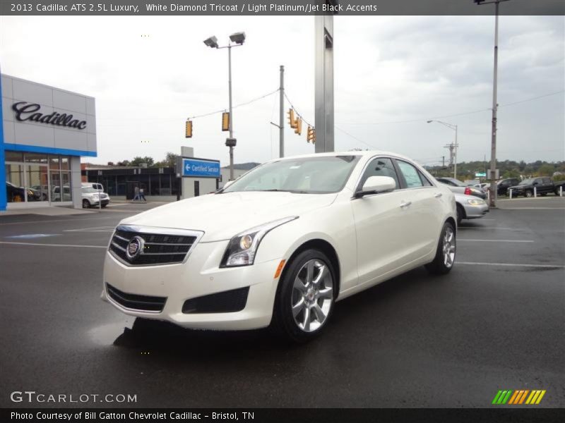 Front 3/4 View of 2013 ATS 2.5L Luxury