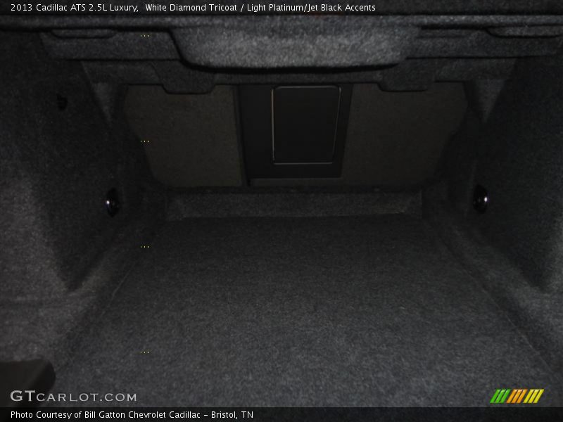 White Diamond Tricoat / Light Platinum/Jet Black Accents 2013 Cadillac ATS 2.5L Luxury