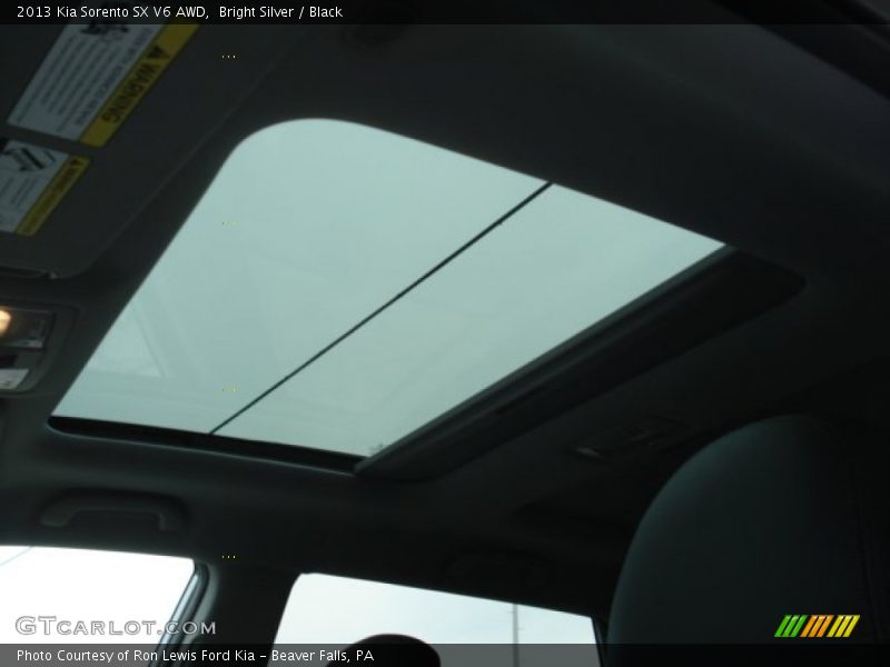 Bright Silver / Black 2013 Kia Sorento SX V6 AWD