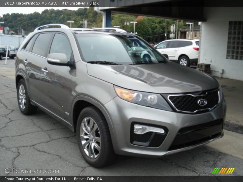 Titanium Silver / Black 2013 Kia Sorento SX V6 AWD