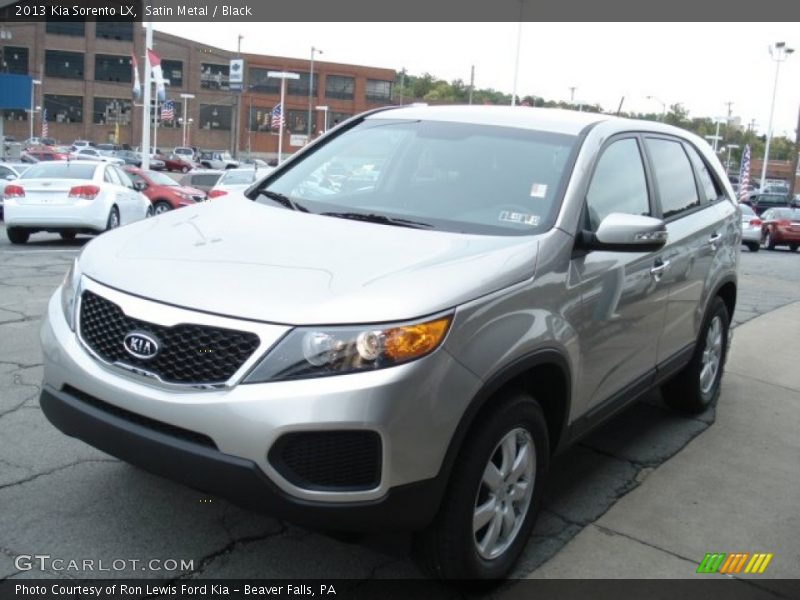Satin Metal / Black 2013 Kia Sorento LX
