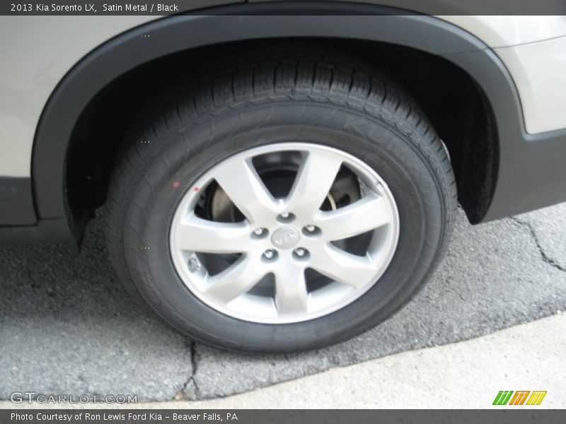 Satin Metal / Black 2013 Kia Sorento LX