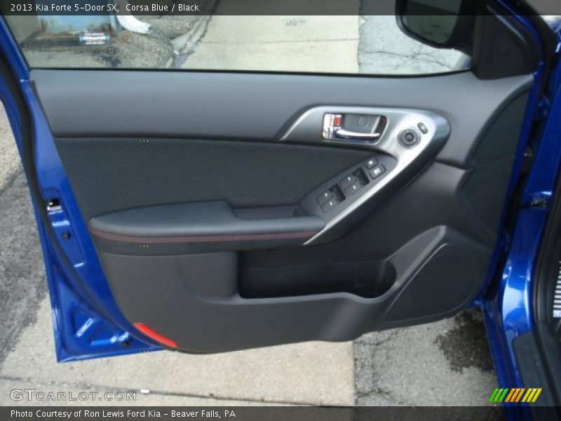 Corsa Blue / Black 2013 Kia Forte 5-Door SX