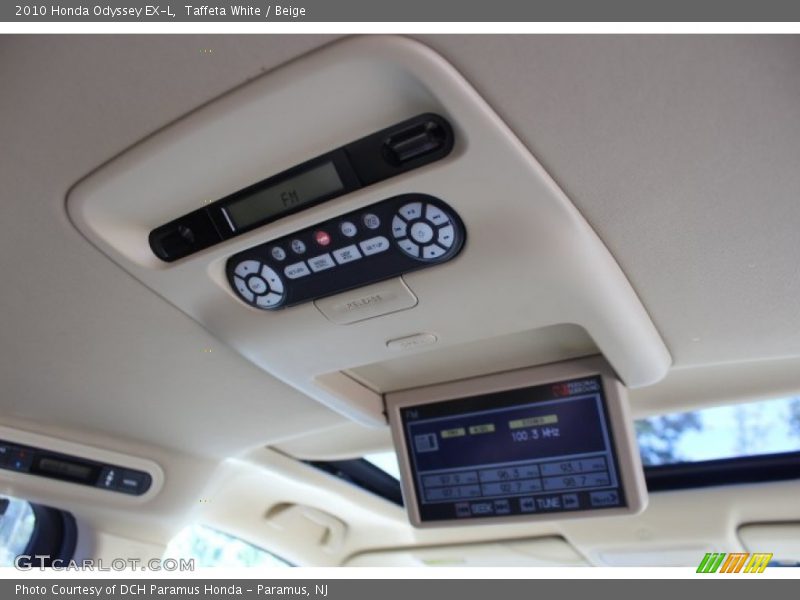 Taffeta White / Beige 2010 Honda Odyssey EX-L