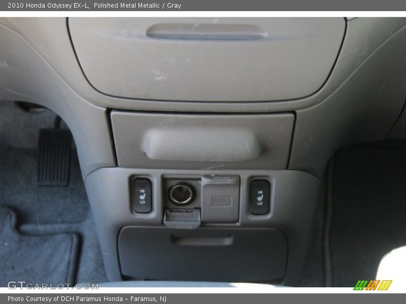 Polished Metal Metallic / Gray 2010 Honda Odyssey EX-L