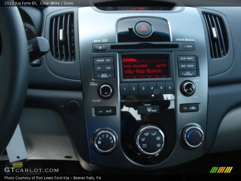 Clear White / Stone 2013 Kia Forte EX