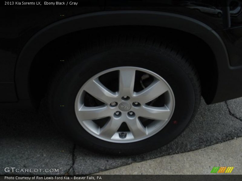 Ebony Black / Gray 2013 Kia Sorento LX