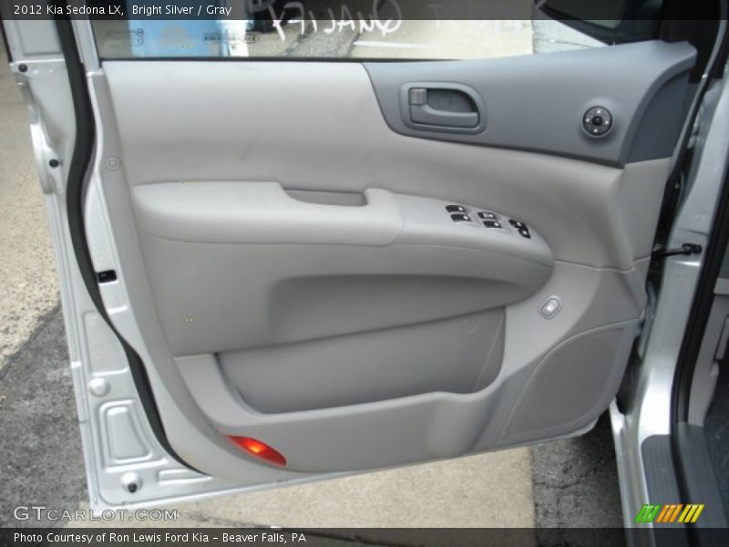 Bright Silver / Gray 2012 Kia Sedona LX